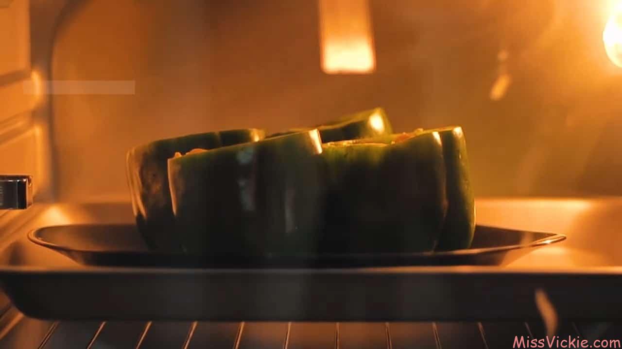 Easy Chicken Stuffed Green Peppers Baking