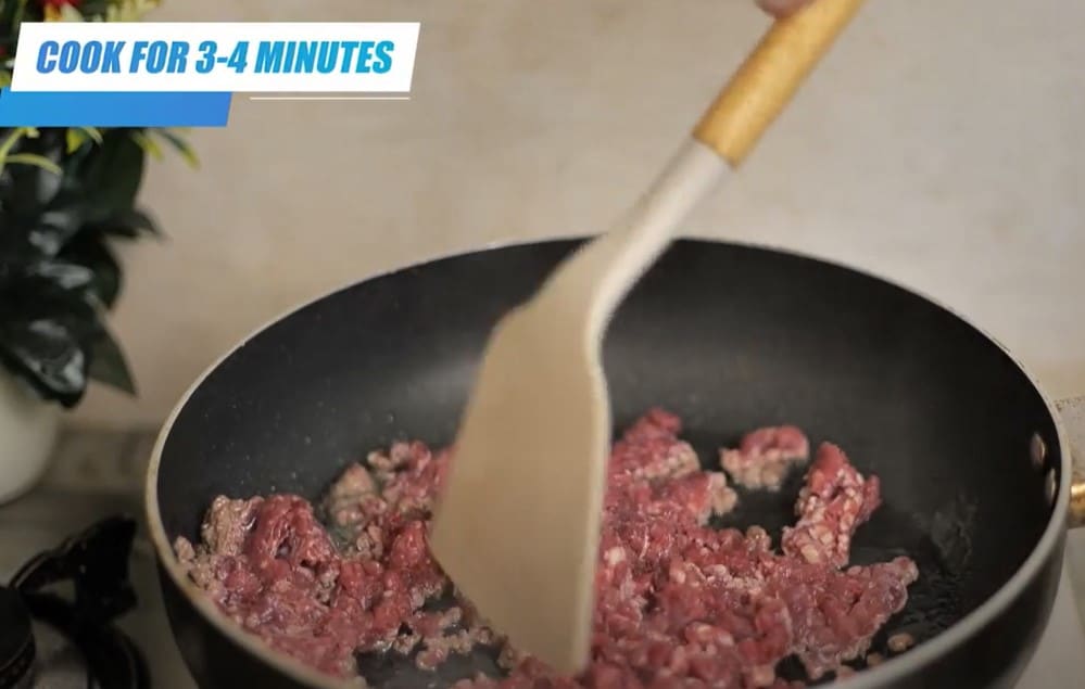 cook ground beef in oil