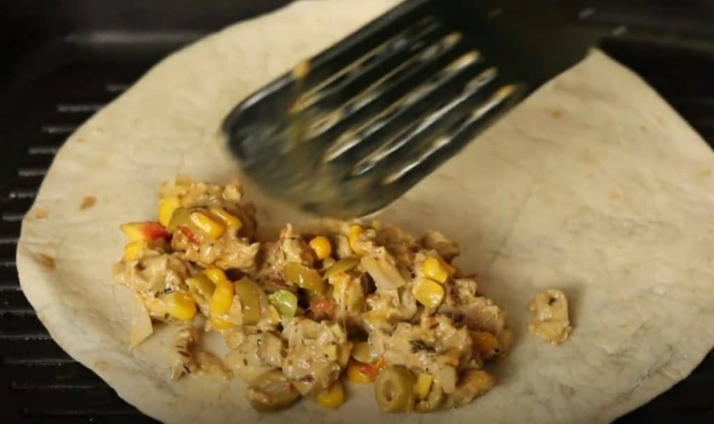 How to Flip a Quesadilla Without It Falling Apart Miss Vickie