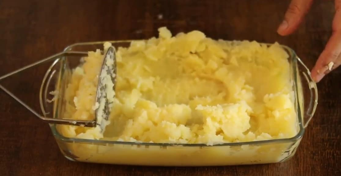 mash the potatoes