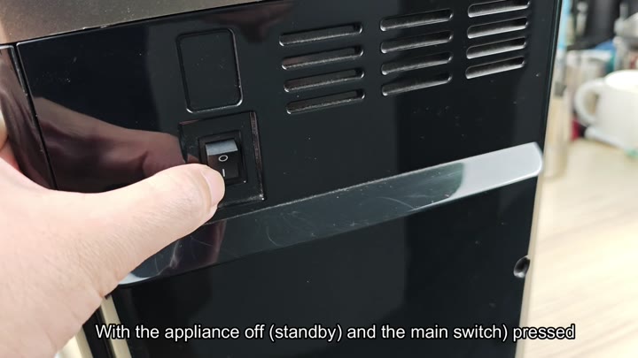 Black rocker power switch on appliance side Black rocker power switch on appliance side