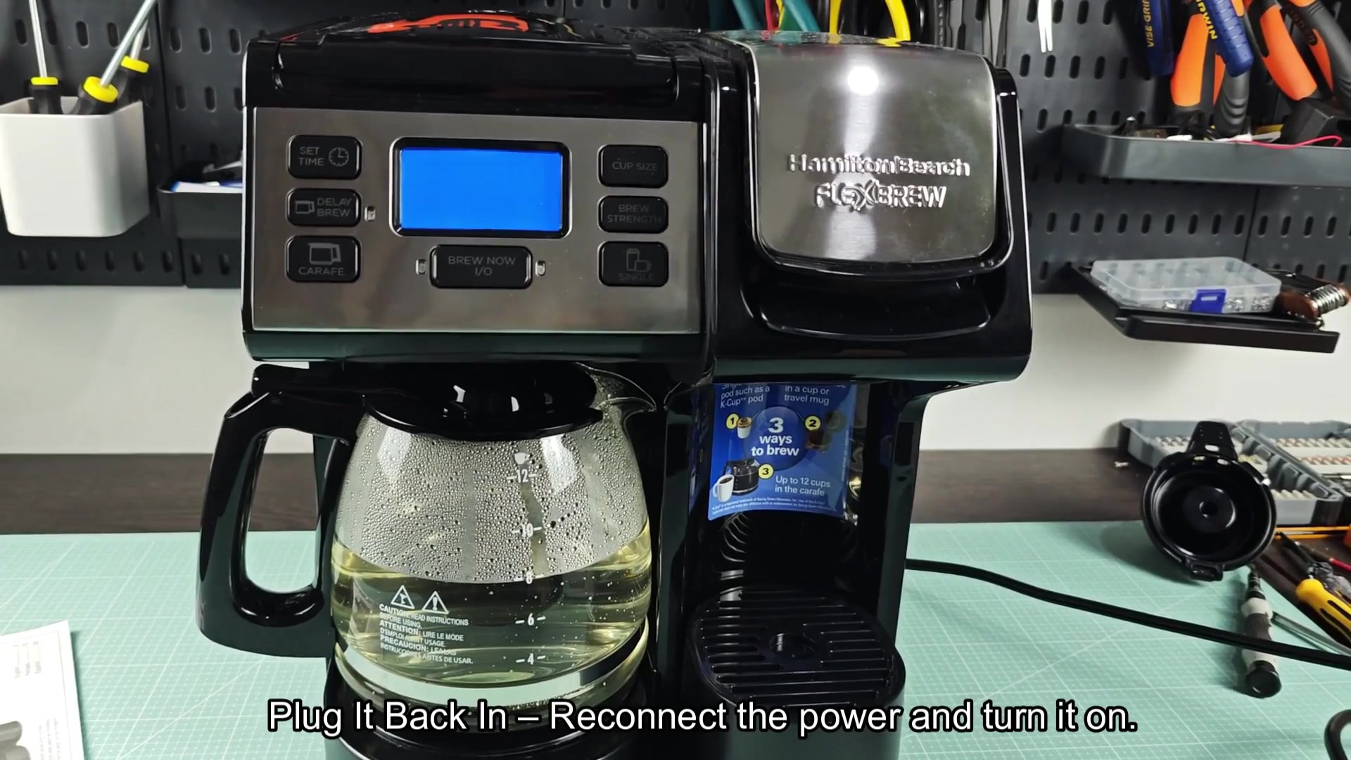 Blue backlight indicates power is on Blue backlight indicates power is on