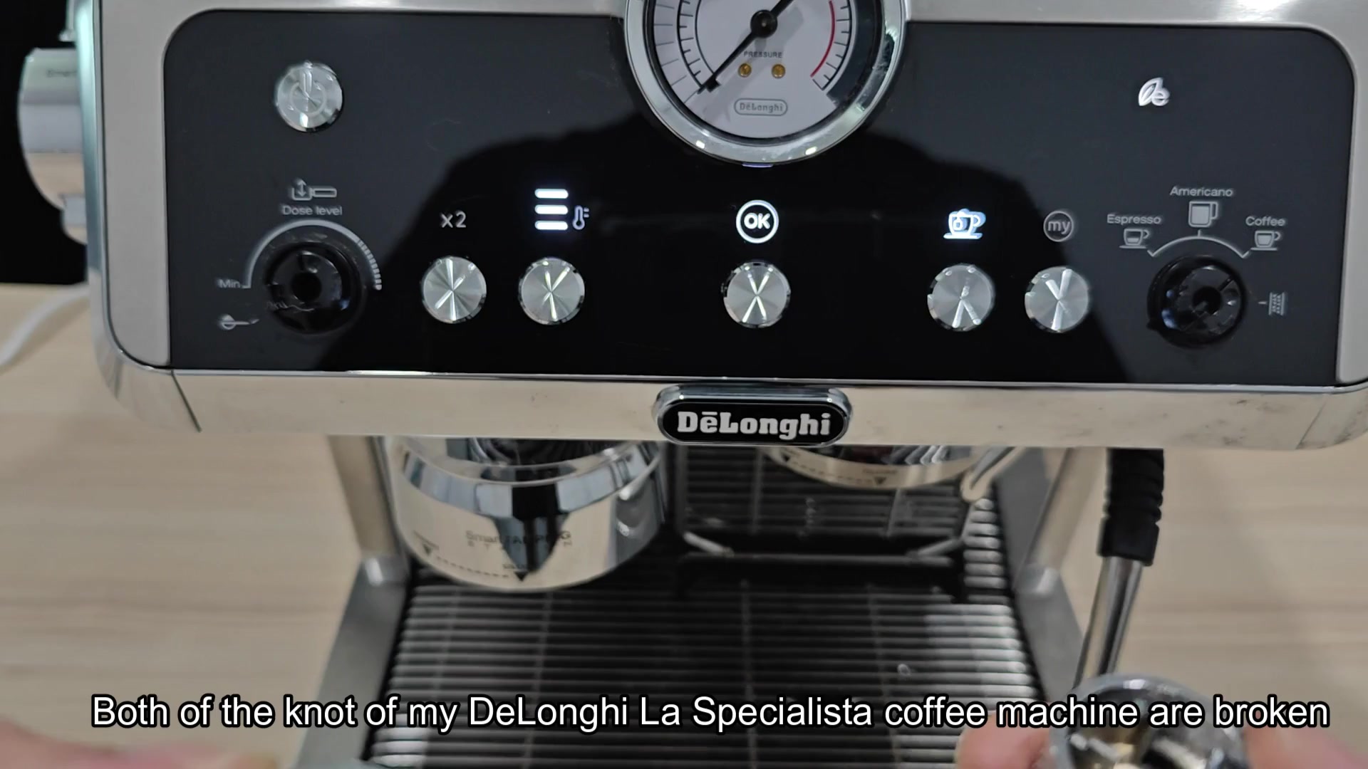 Broken DeLonghi La Specialista knob pieces Broken DeLonghi La Specialista knob pieces