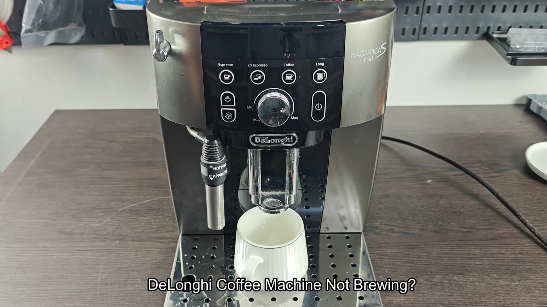 DeLonghi Magnifica S coffee machine front DeLonghi Magnifica S coffee machine front