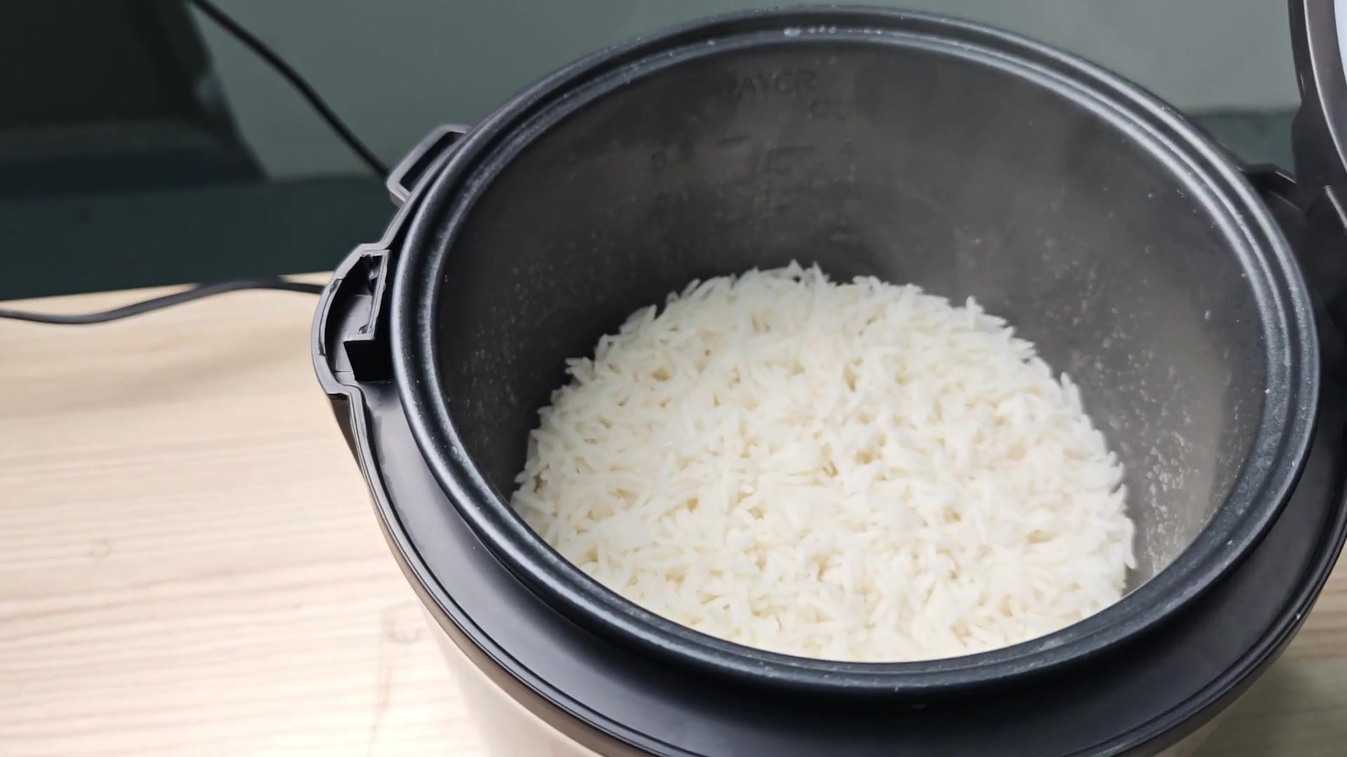 Fluffy cooked basmati rice ready to eat Fluffy cooked basmati rice ready to eat