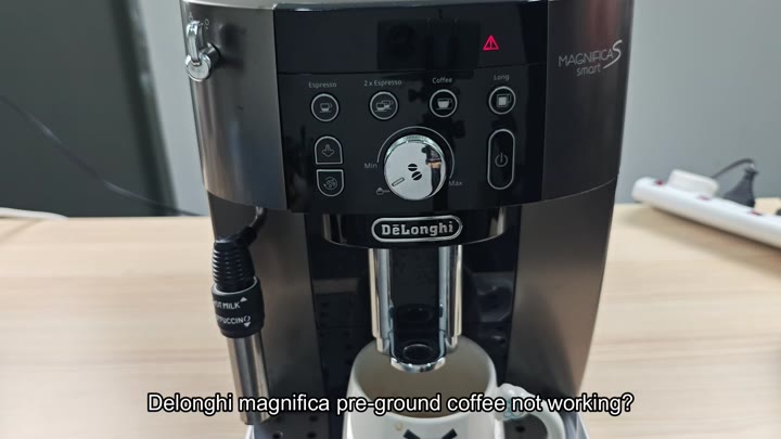 Magnifica machine display with red warning triangle Magnifica machine display with red warning triangle