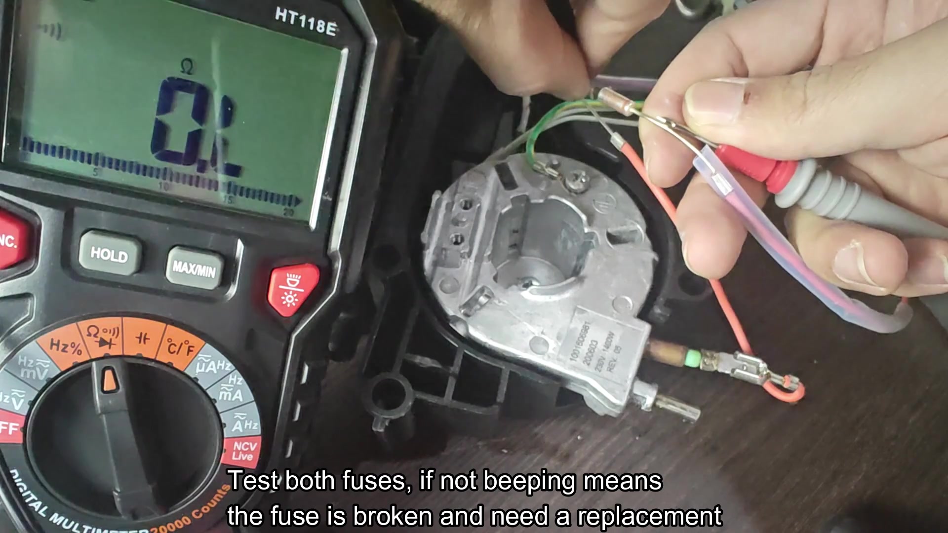 Multimeter reading resistance on fuse leads Multimeter reading resistance on fuse leads