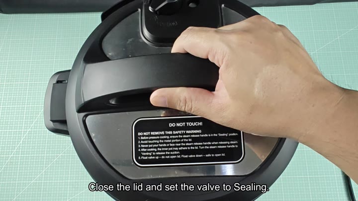 Sealing lid and setting valve position Sealing lid and setting valve position