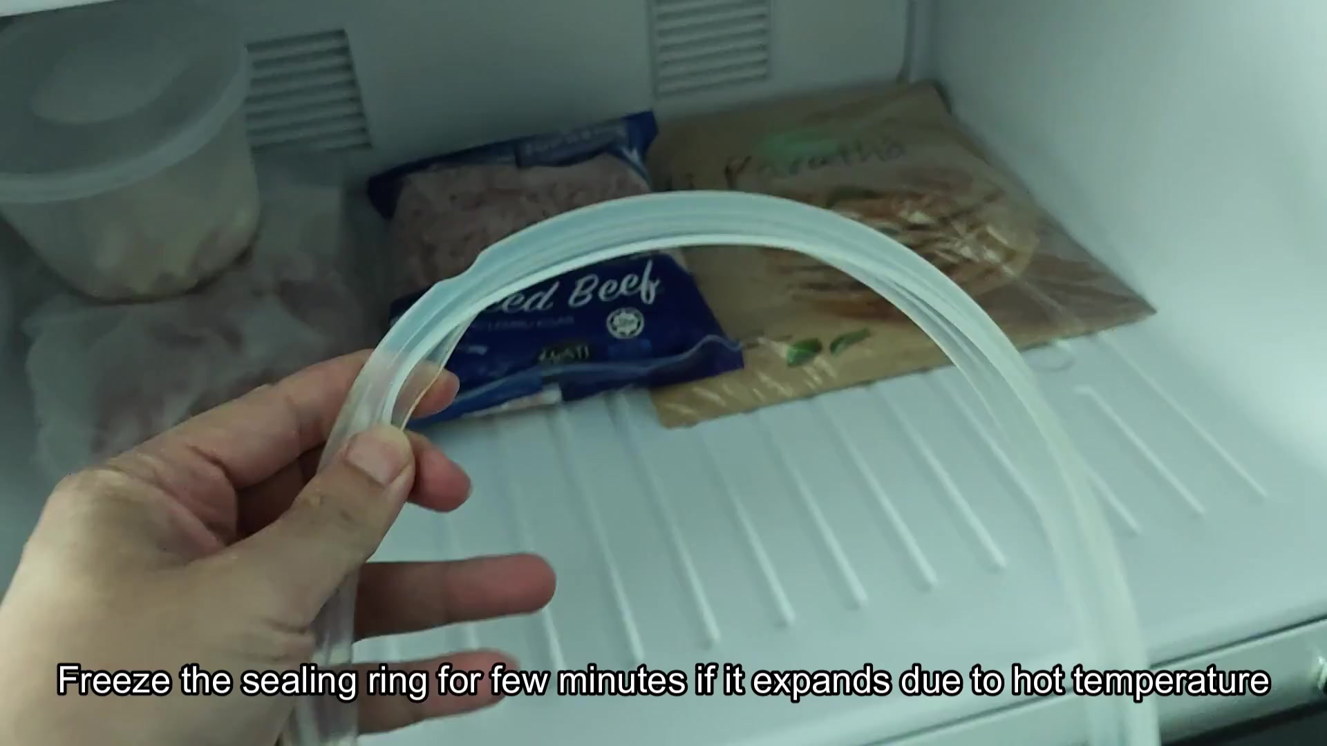 Sealing ring freezing in the freezer Sealing ring freezing in the freezer