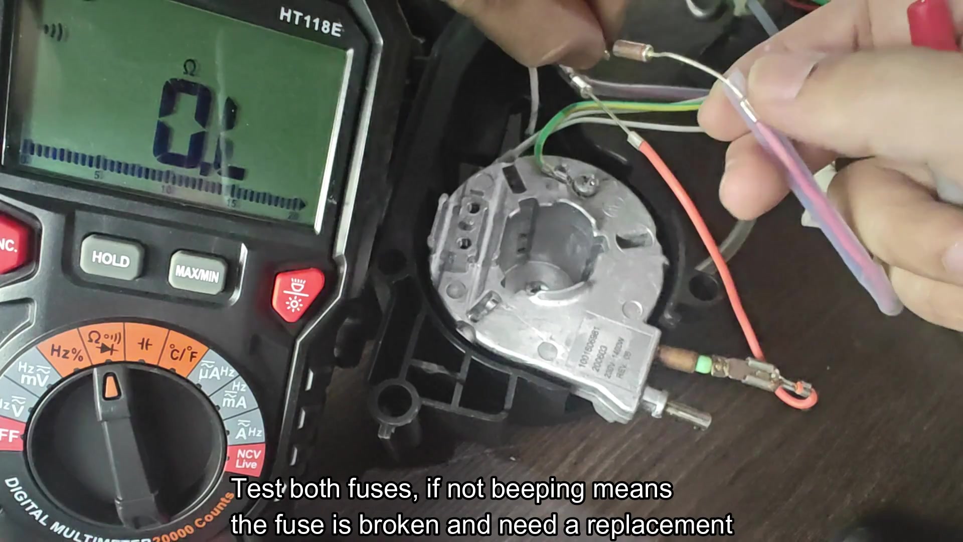 Testing fuses for broken connection status Testing fuses for broken connection status