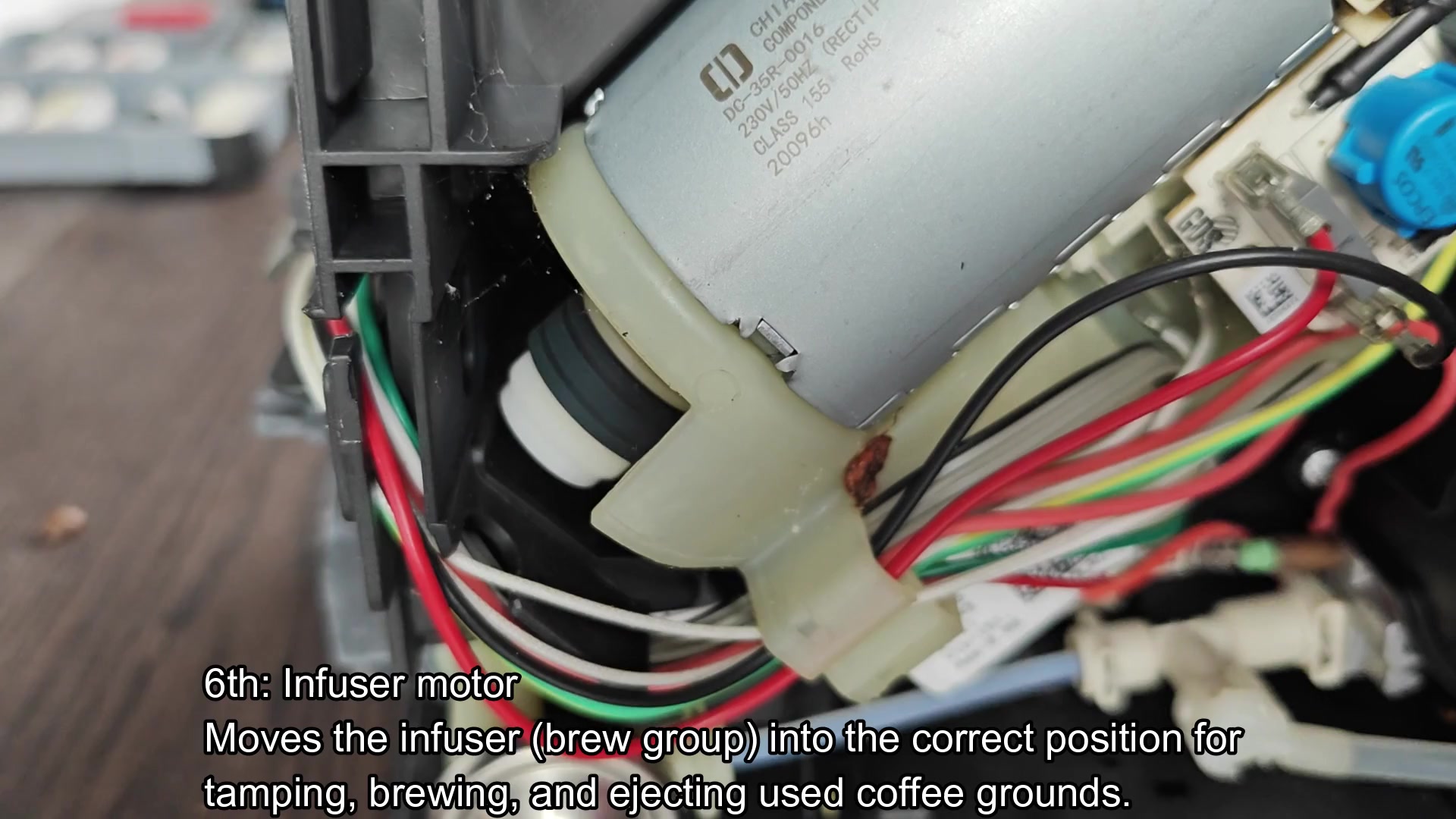 View internal wiring and infuser motor View internal wiring and infuser motor