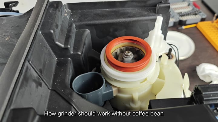 Exposed metal burr grinder internals Exposed metal burr grinder internals