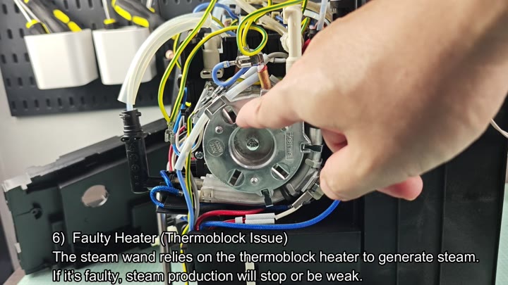 Inspecting 150W thermoblock heater Inspecting 150W thermoblock heater