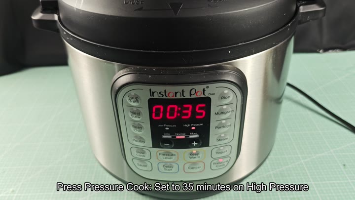Instant Pot set to high pressure Instant Pot set to high pressure