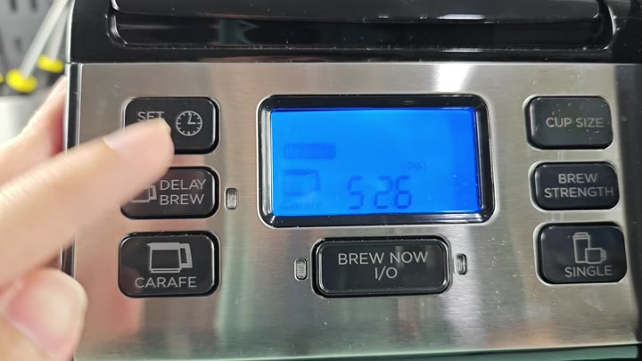 Pressing set time button Pressing set time button