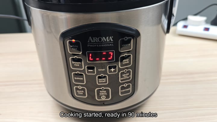 Rice cooker display showing cook time Rice cooker display showing cook time