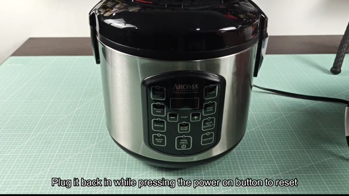 Rice cooker ready to plug back in Rice cooker ready to plug back in