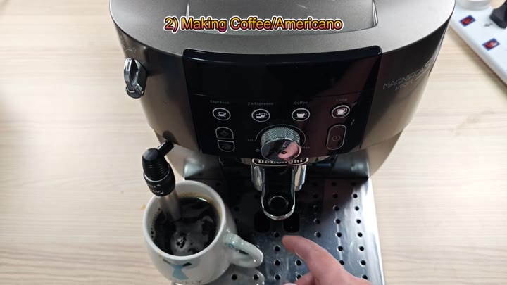 Selecting coffee type on control panel Selecting coffee type on control panel